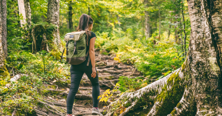 hiking alone as a woman