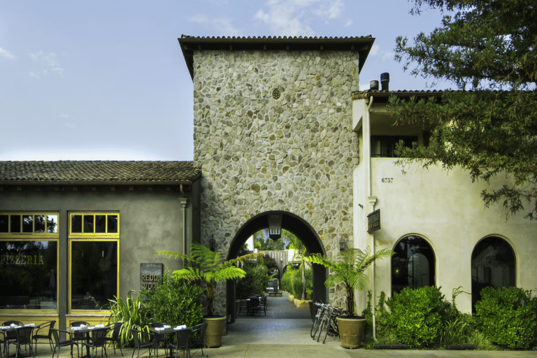 6 Insane Reasons Travelers Are OBSESSED with This Boutique Retreat! 🔥