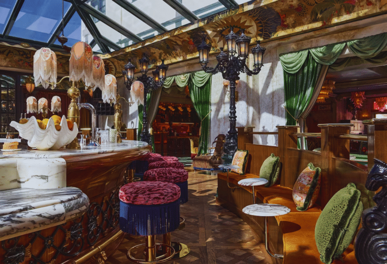 This Retro Hollywood Playground in San Diego Is a Time Machine to the Golden Era