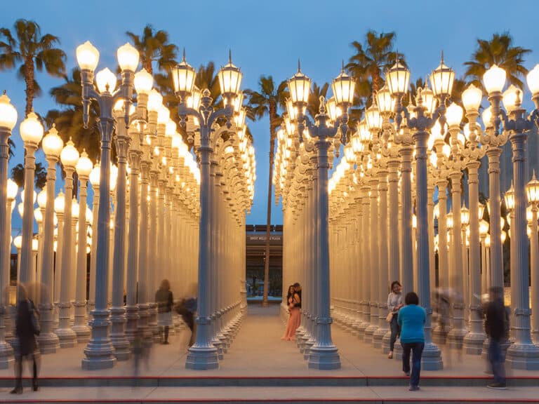 Created by an Artist Who Once Got Shot for Art: The Surprisingly Dangerous History of LACMA’s Lamp Forest