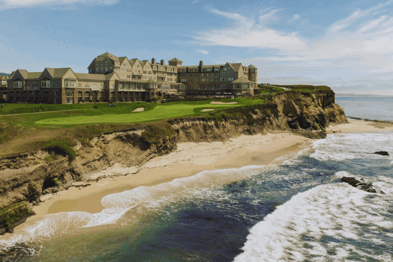 Have You Experienced the Hotel Where Every Room Faces the Pacific?