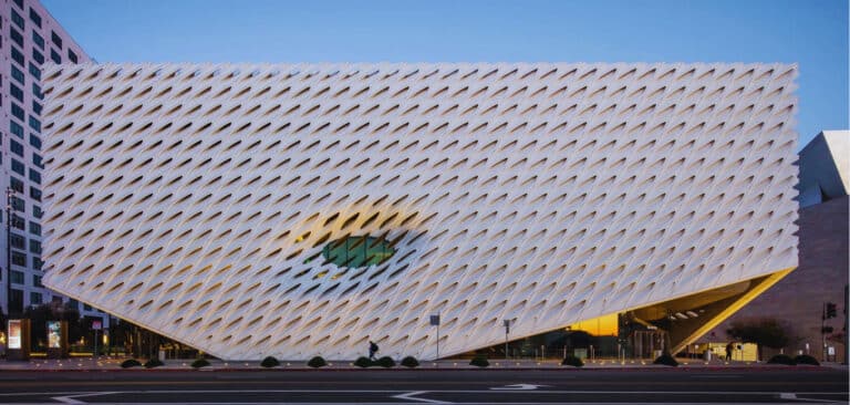 The LA Art Museum With Walls That Literally Breathe and Move