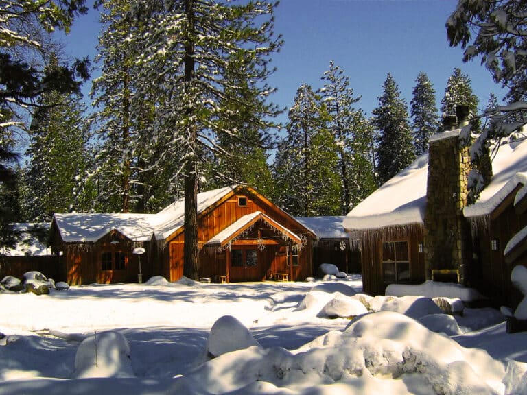 Why This 100-Year-Old Lodge Looks Exactly Like Old California