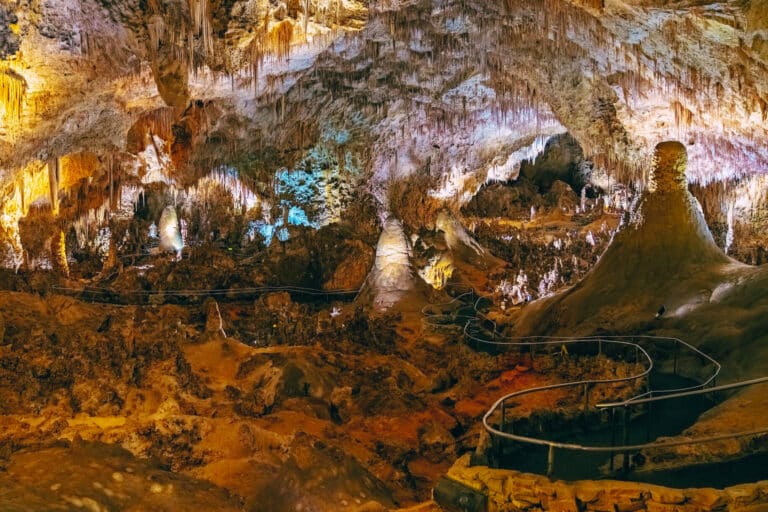 This New Mexico Cave System Looks Like an Underground Fantasy World