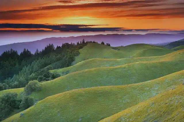 The 360-Degree View Paradise That’s Closer to SF Than Most Neighborhoods