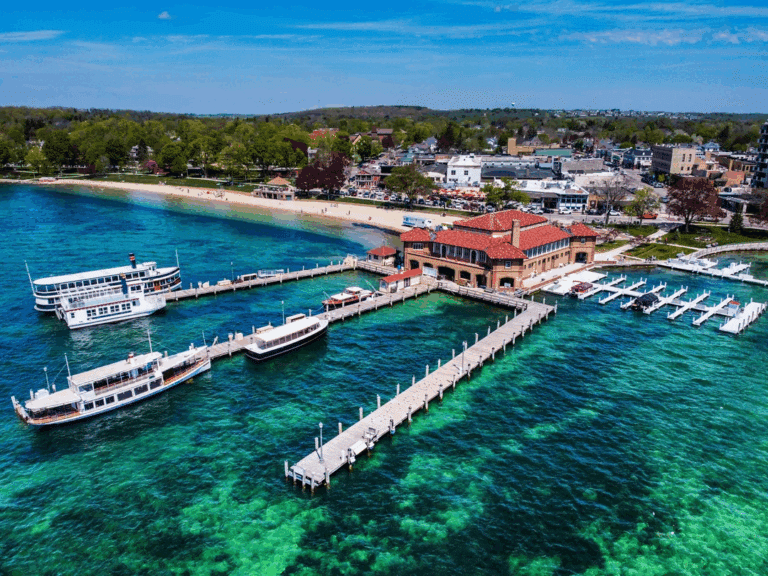 Beat the Heat: 10 Gorgeous U.S. Lake Towns That Are Nature’s Air Conditioning