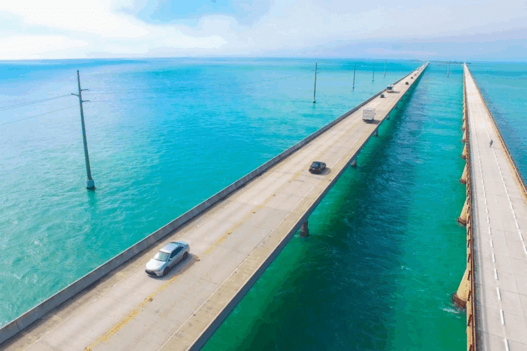 7 US Road Trips Everyone Should Take Before They Die
