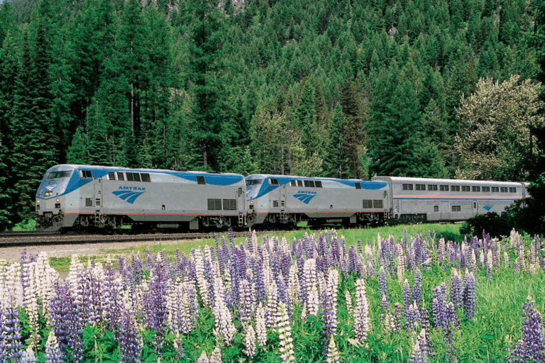The 7 Most Jaw-Dropping Train Journeys That Don’t Feel Real