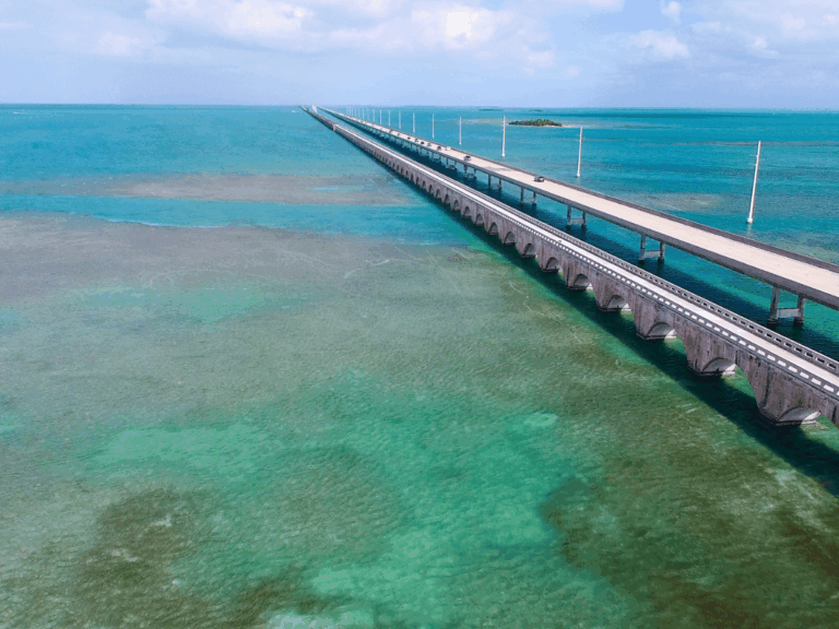 10 American Road Trips That Are Big on Scenery & Low on Driving Time