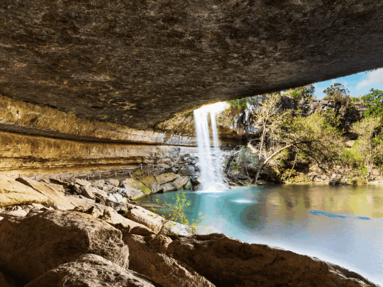 6 Turquoise Swimming Holes in Texas You Won’t Believe Are Actually Real