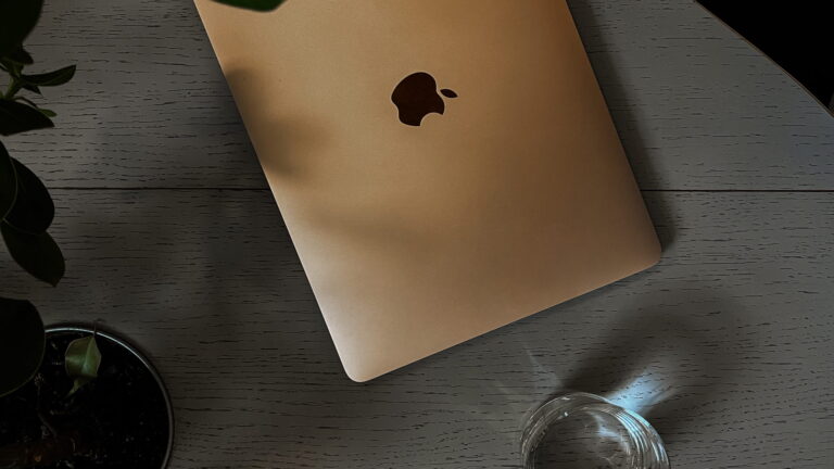 How To Teach English Online While Traveling